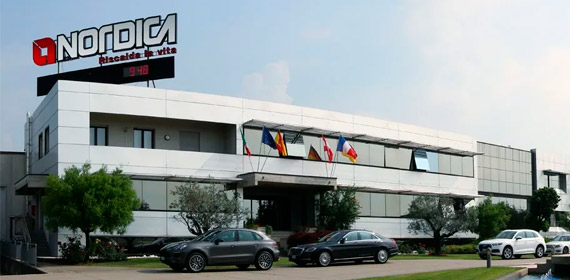 Fábrica empresa La Nordica Extraflame (Fabricante Italiana)